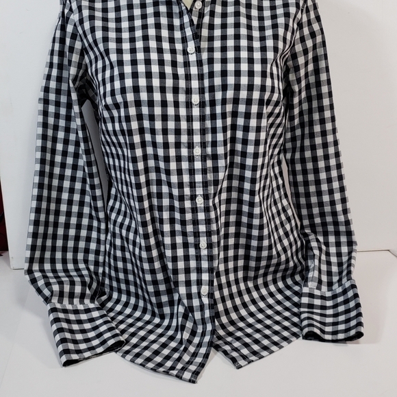 Banana Republic Black & White Plaid Fitted Blouse - Picture 2 of 7